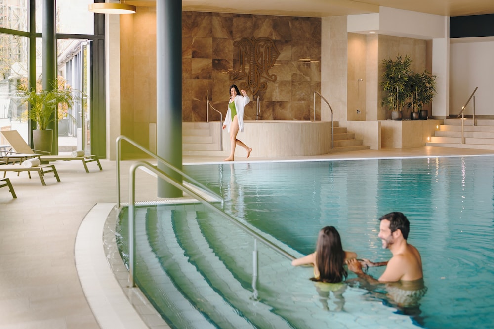 Fairmont Le Montreux Palace 40/75