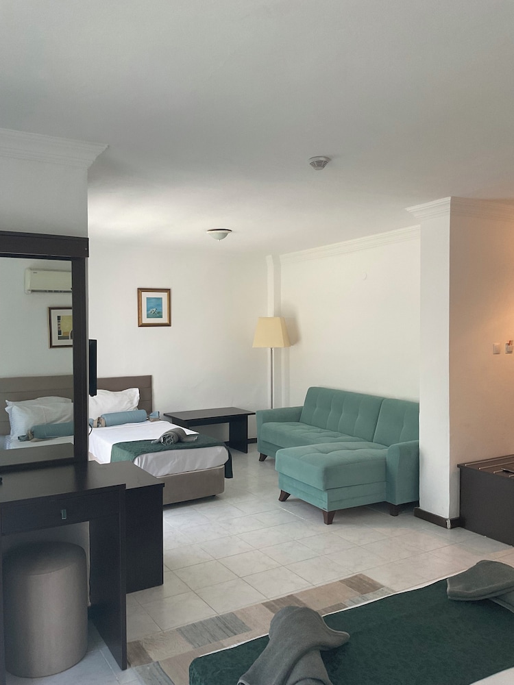 Ladonia Hotels Zemda Gumusluk 21/50
