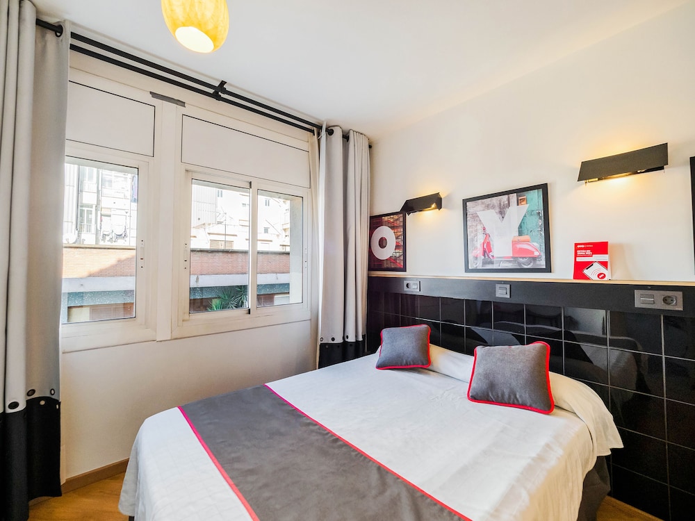 Room, Double Bed