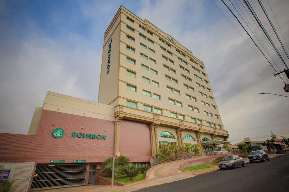 Bourbon Cambara Hotel in CAMBARA