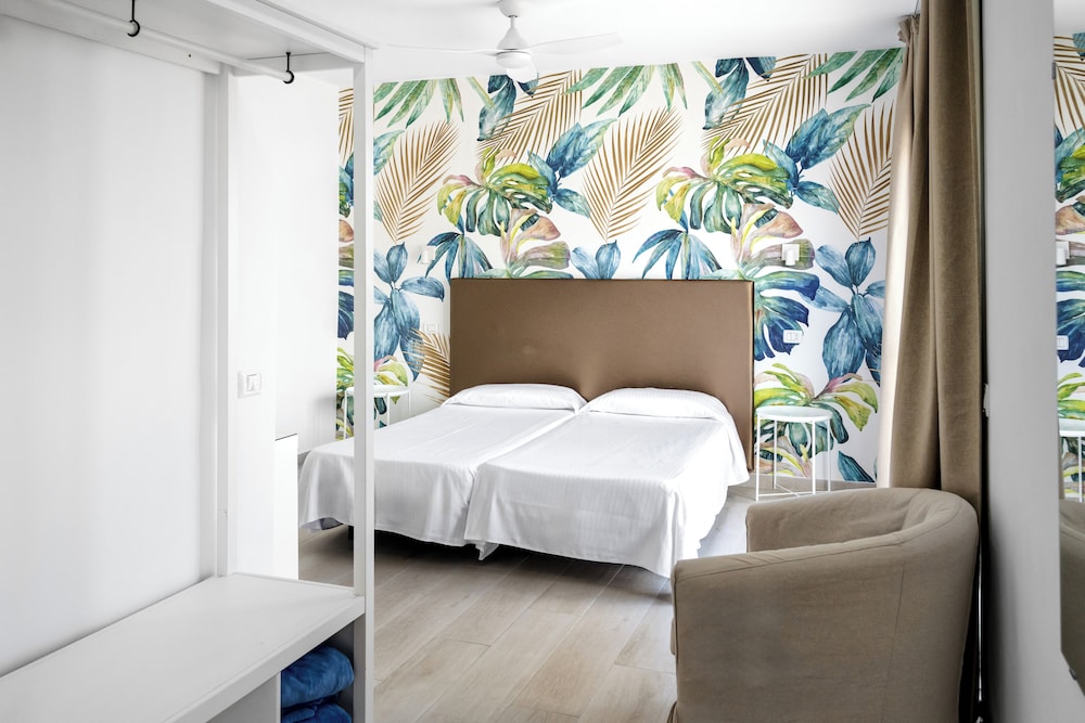 Hotel Valencia 24/55