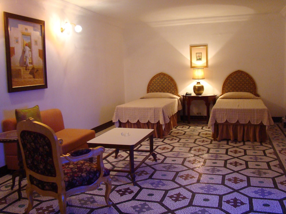 BHANWAR NIWAS HOTEL 31/45