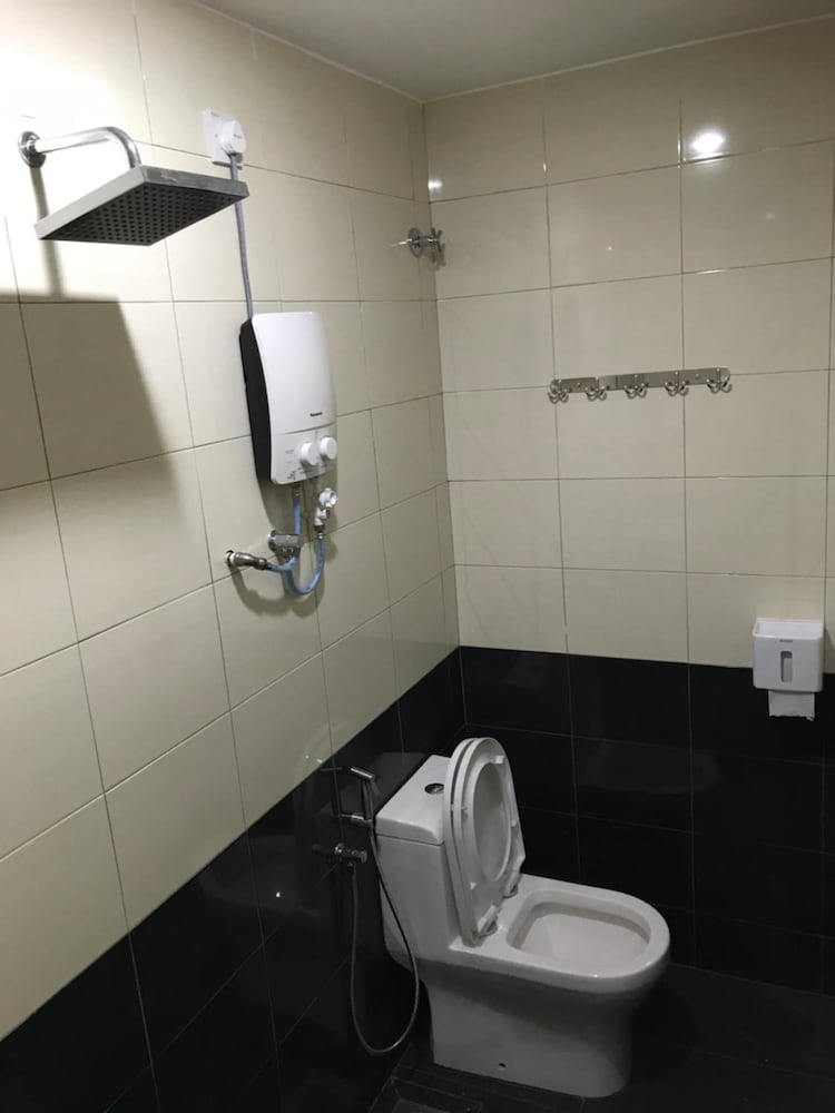 Seri Kangsar KK Hotel 29/34