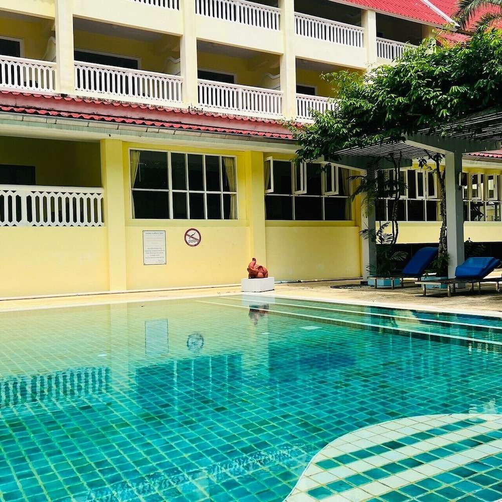 MW Krabi Beach Resort 8/56