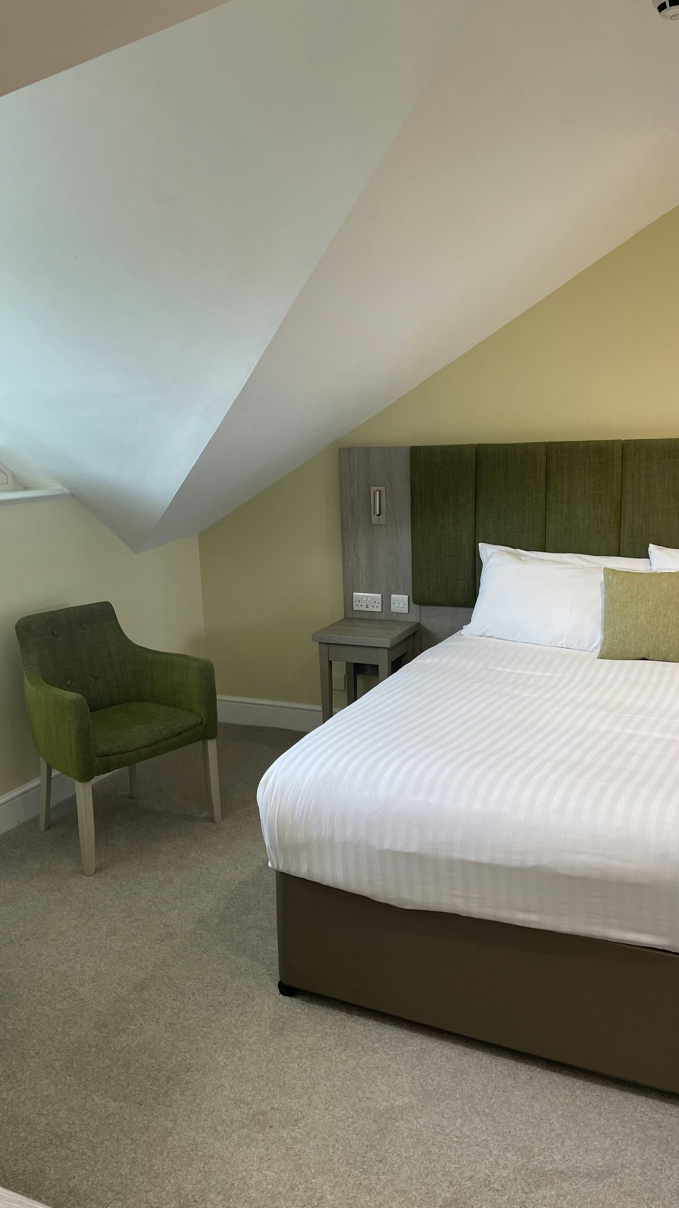 Hellidon Lakes Golf Spa Hotel 4/25