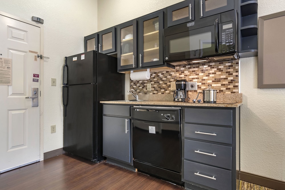 Candlewood Suites Alabaster 9/50