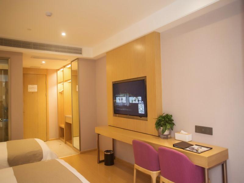 GreenTree Inn Anqing Tongcheng Tongan Road South Bus Station 26/29