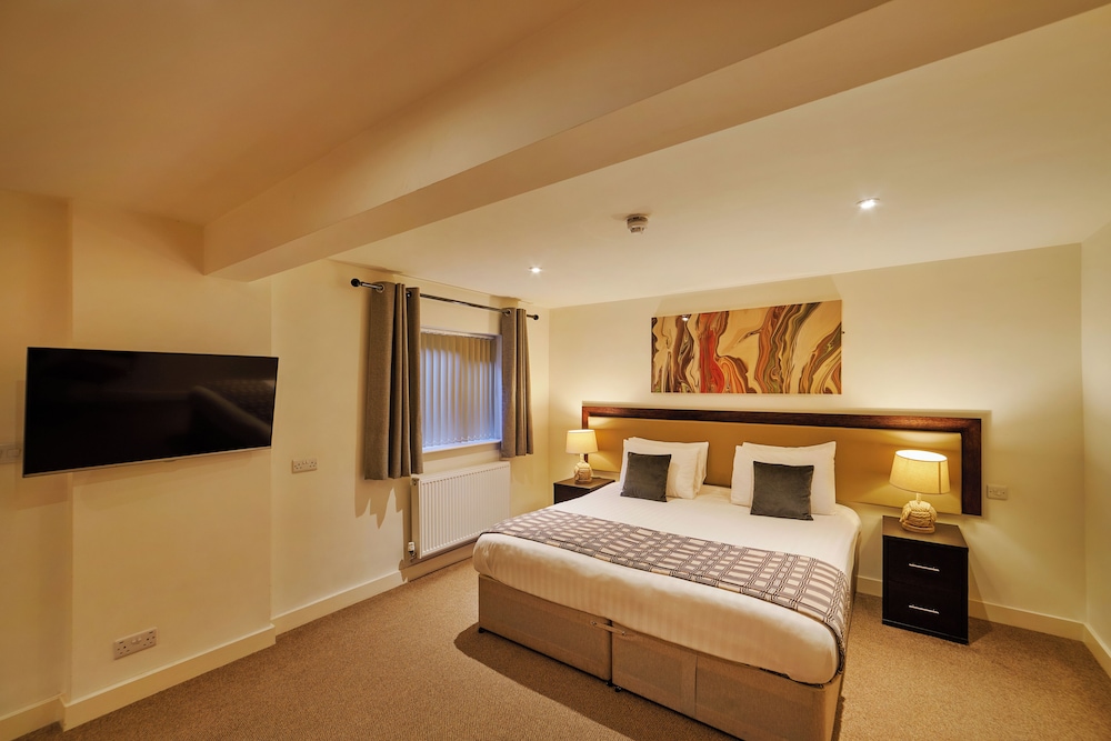 غرفة سوبيريور بسرير كينج، The Barn Hotel & Spa 2/10