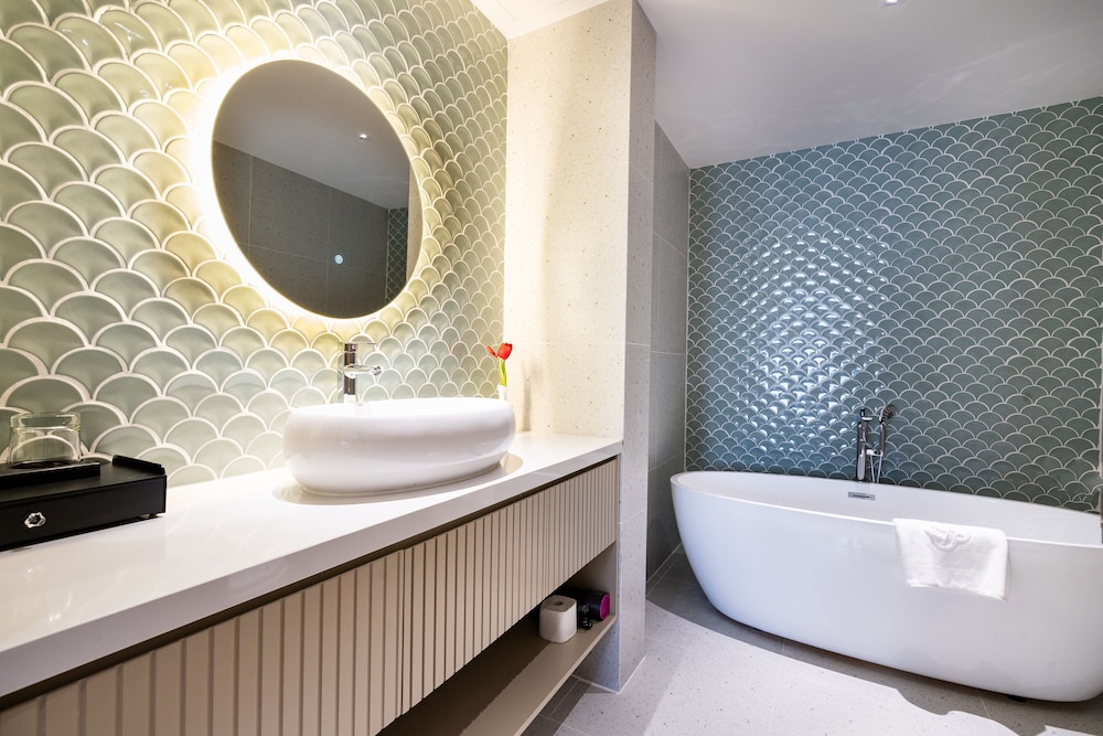 Jovia Hotel 44/49