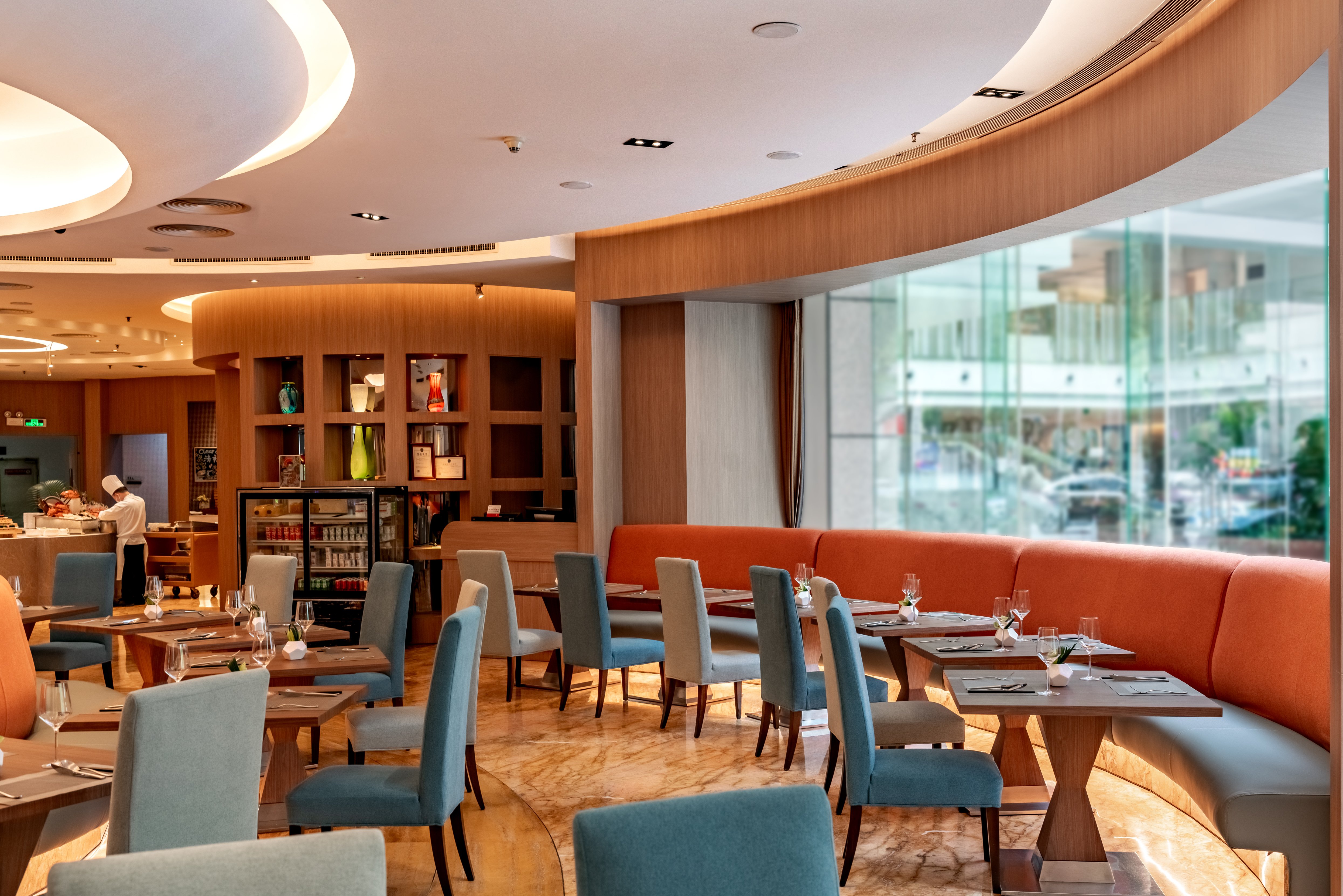 Crowne Plaza Shenzhen Futian 64/86
