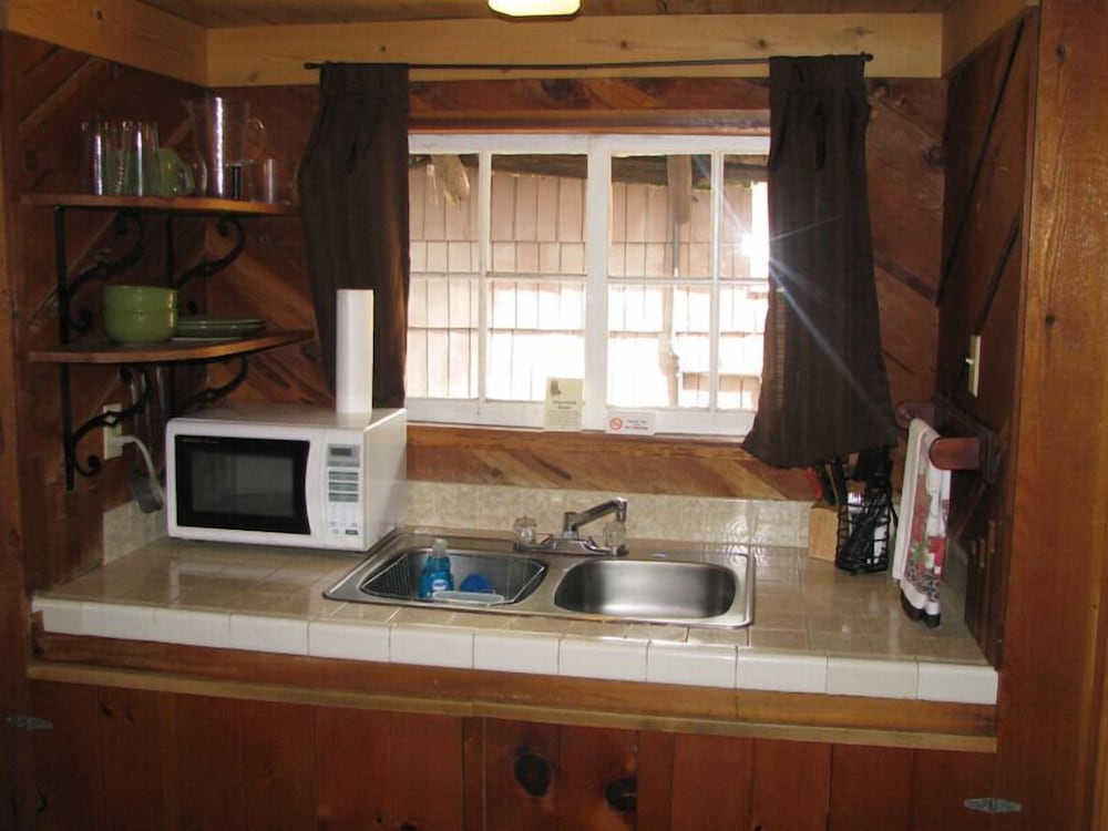 Union Creek Resort 49/50