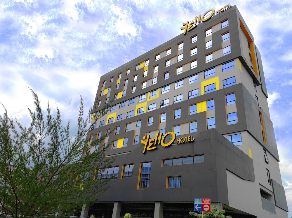 YELLO Hotel Jambi 写真1