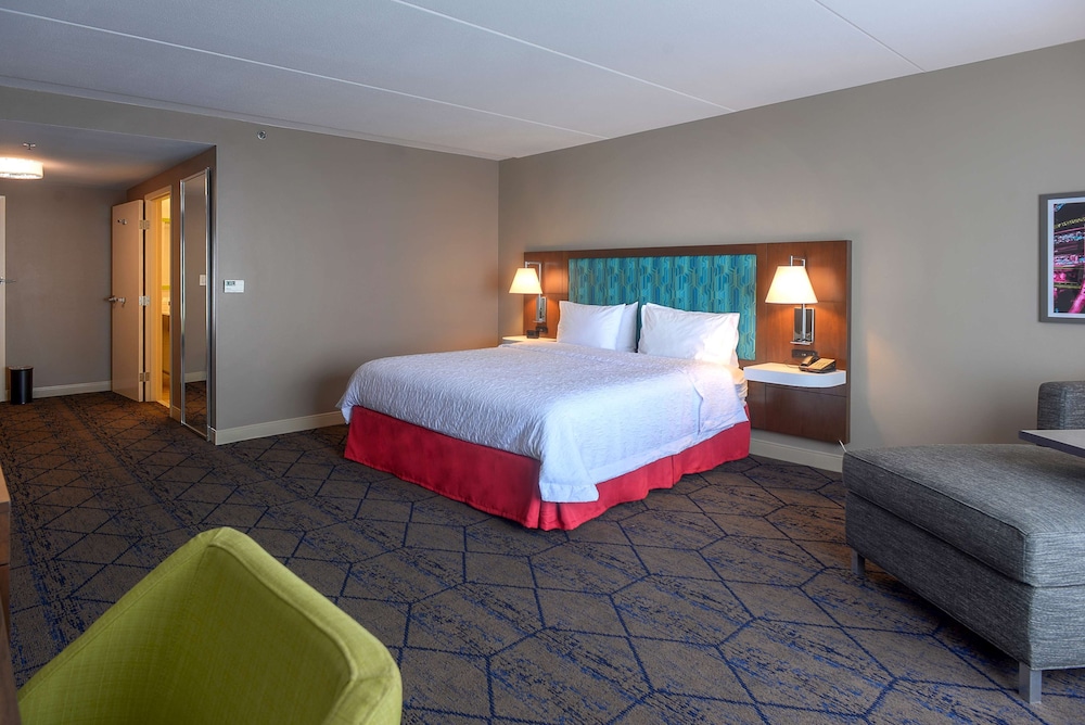 Hampton Inn Suites Atl Six Flags 16/61