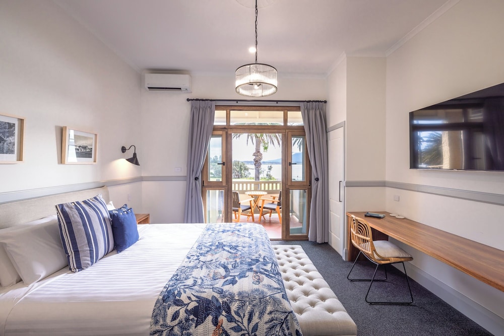 Bermagui Beach Hotel 15/50