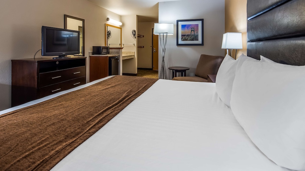 Standard, King Bed