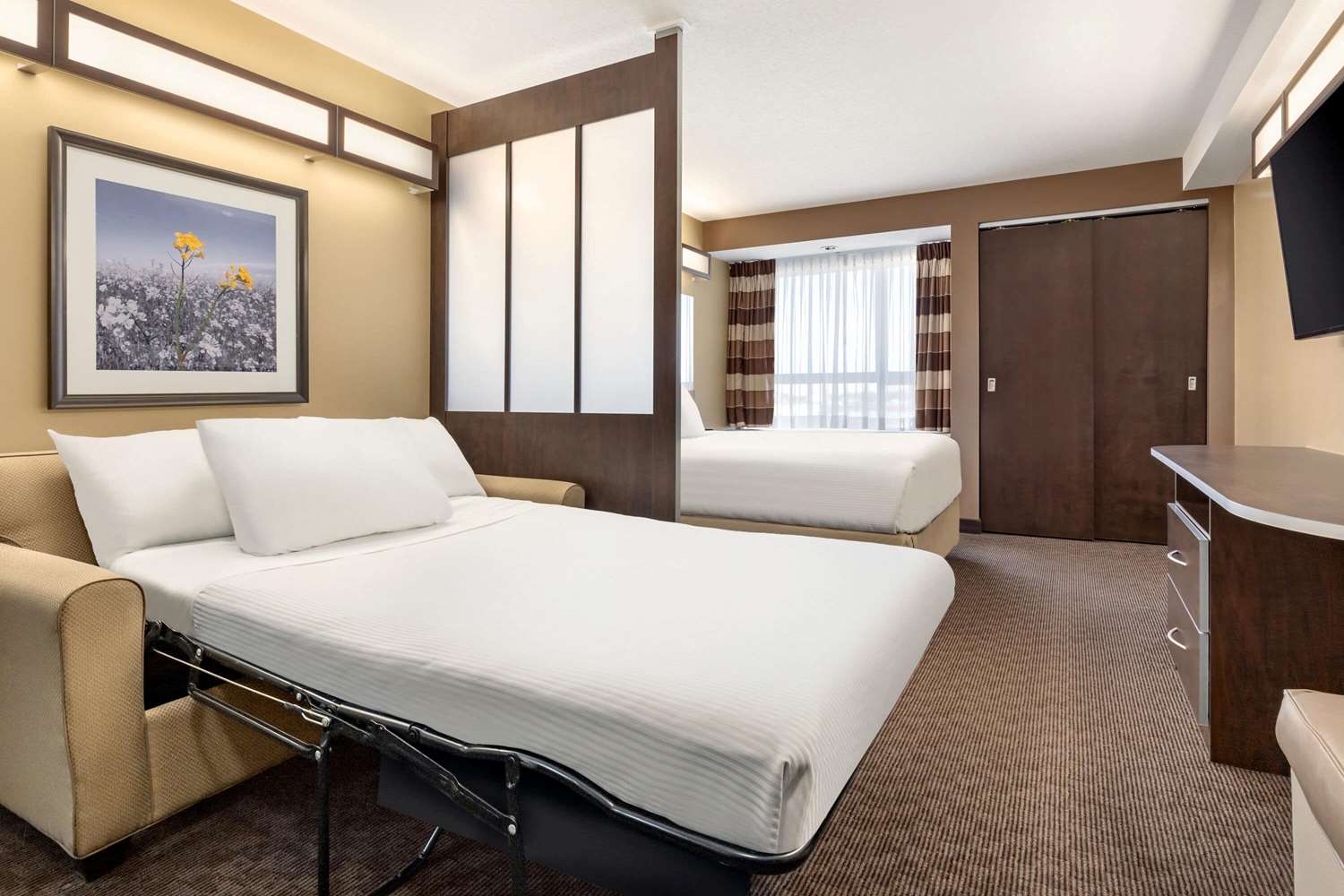 Microtel Inn & Suites By Wyndham Estevan 6/30