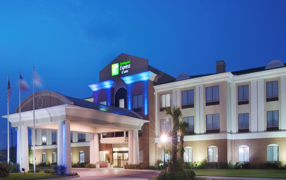 Holiday Inn Express Hotel Suites Orange 4/70