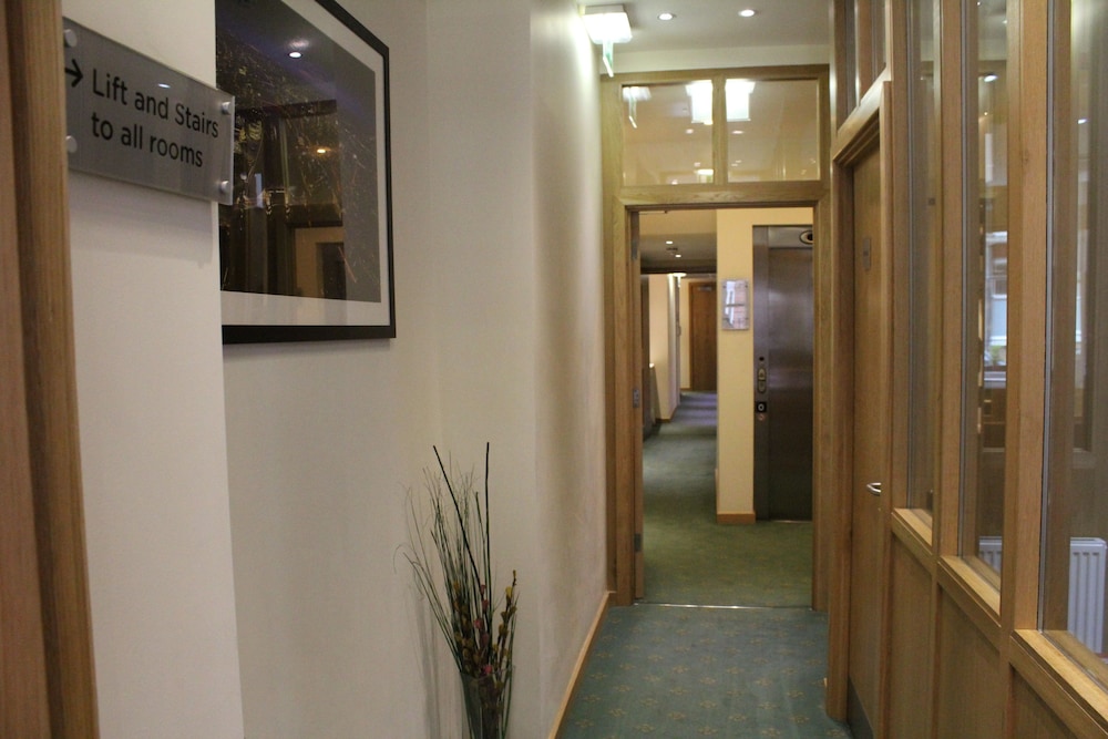 Regency Hotel Parkside 15/26