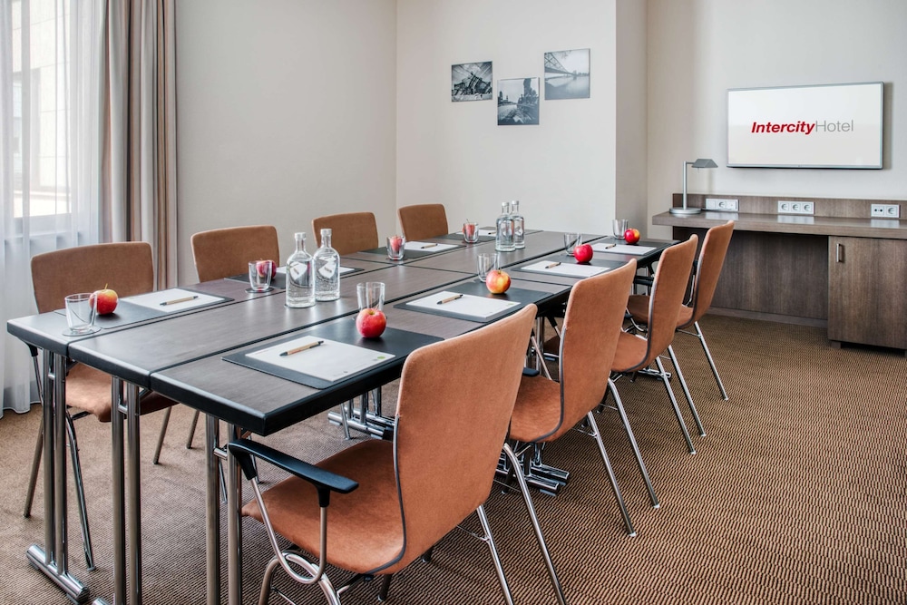 Intercityhotel Dresden 47/59