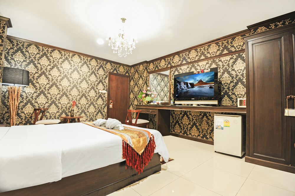 ROMENA GRAND HOTEL 15/40
