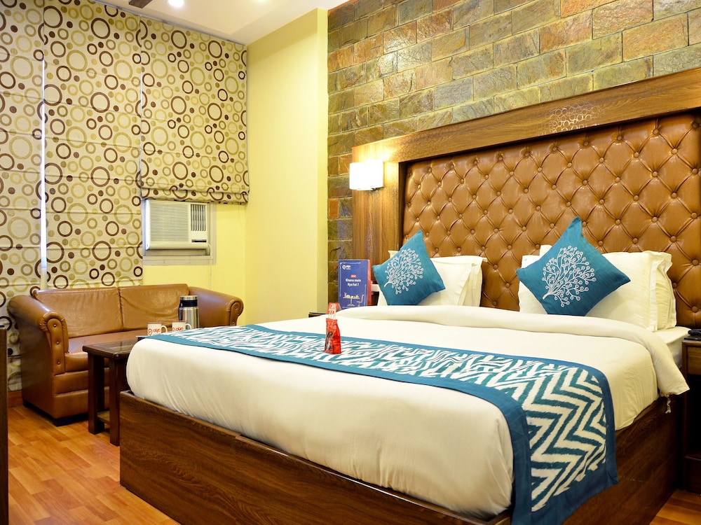 LALS HAVELI 15/47