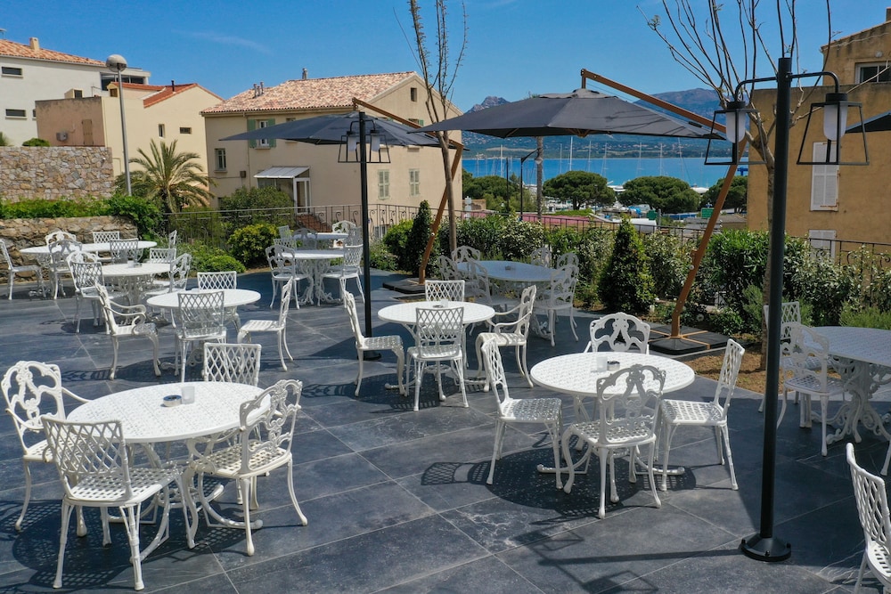 Hostellerie De L Abbaye 29/50