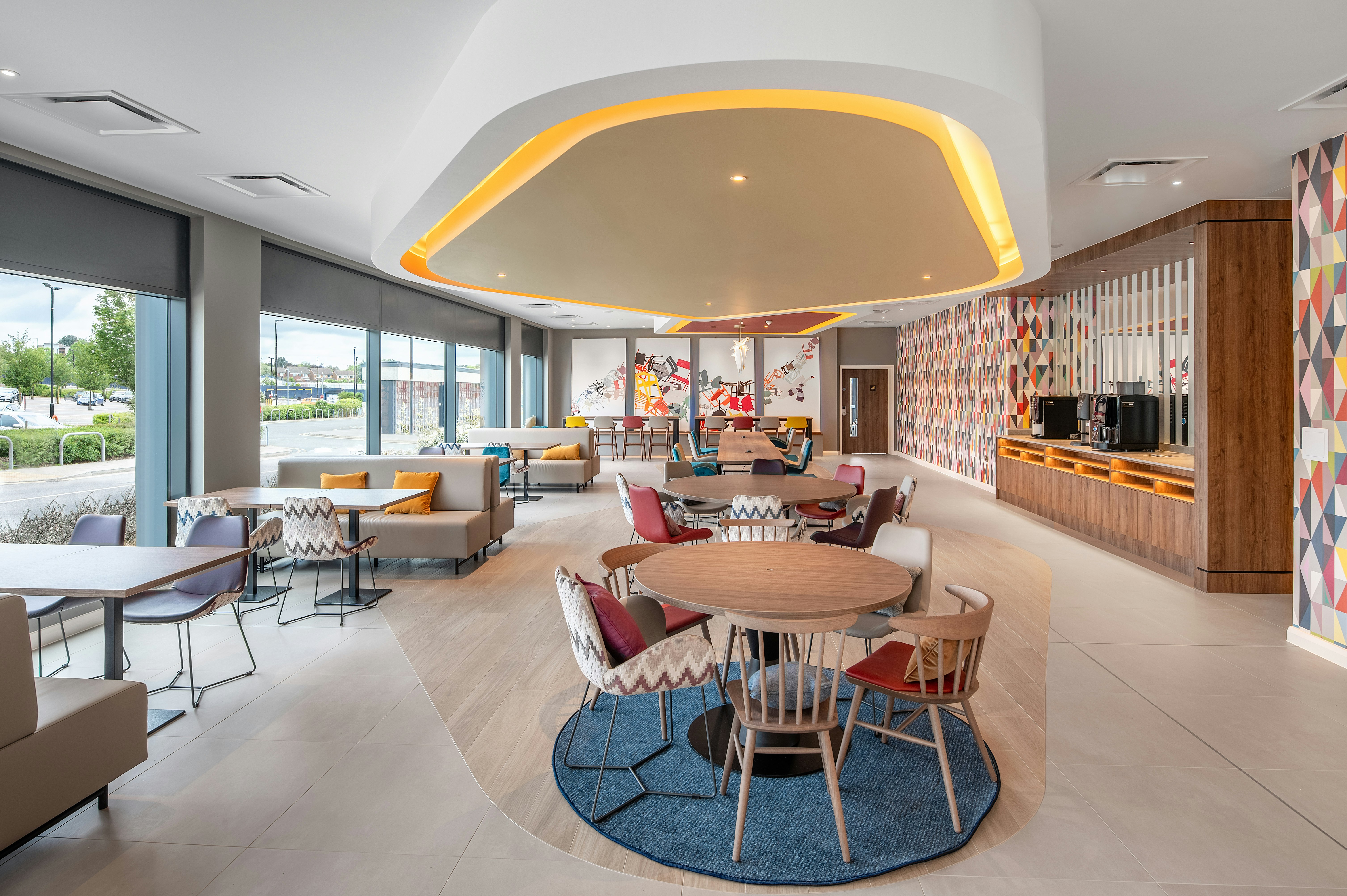 Hampton by Hilton High Wycombe 13/22