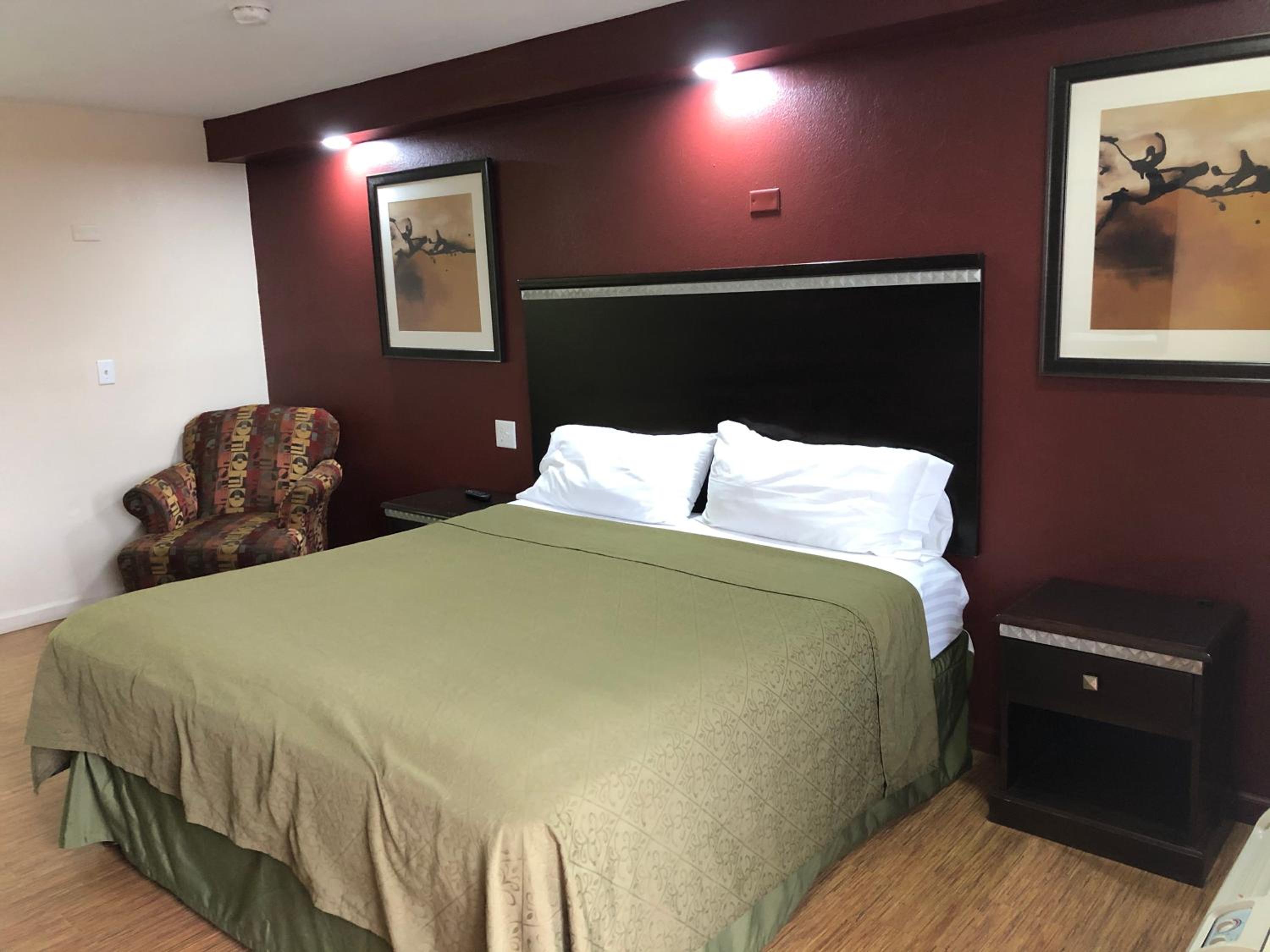 Americas Best Value Inn Lebanon 7/20