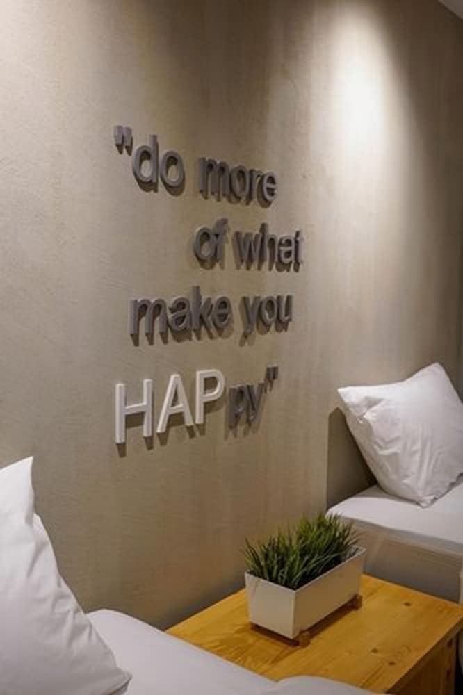 Hap at Sathorn 33/46