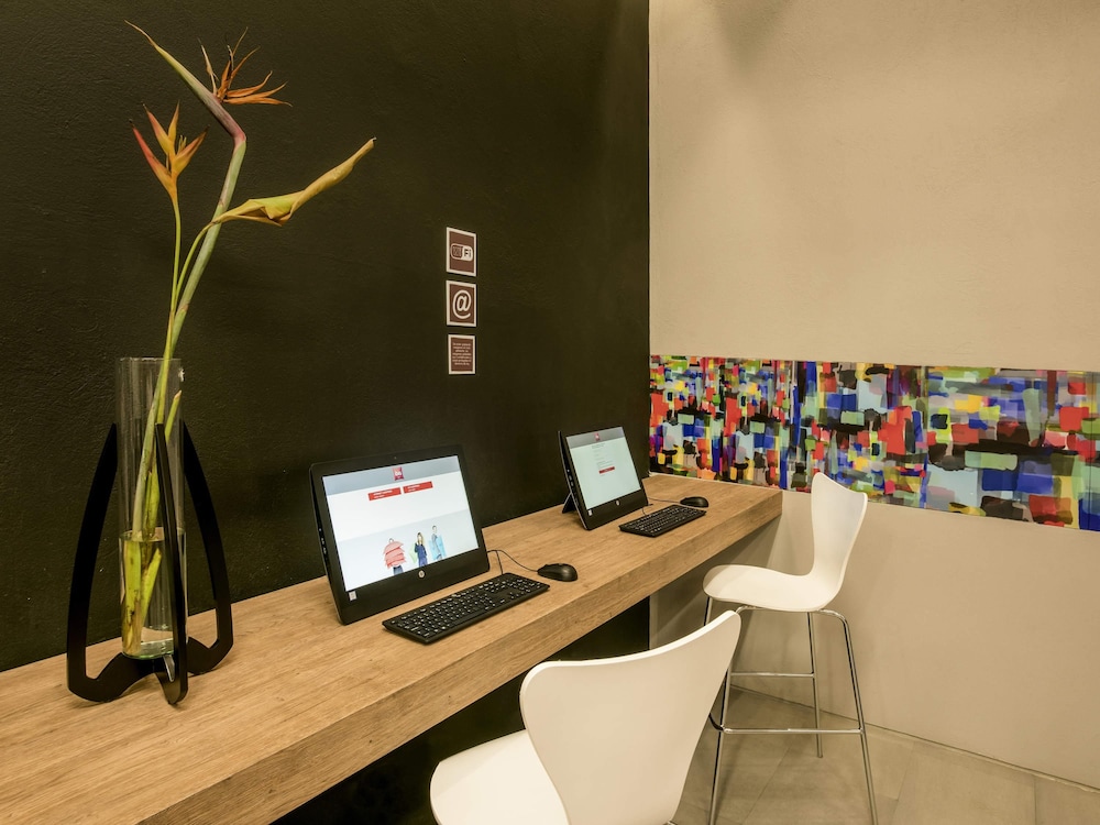Ibis Cali Granada 72/75