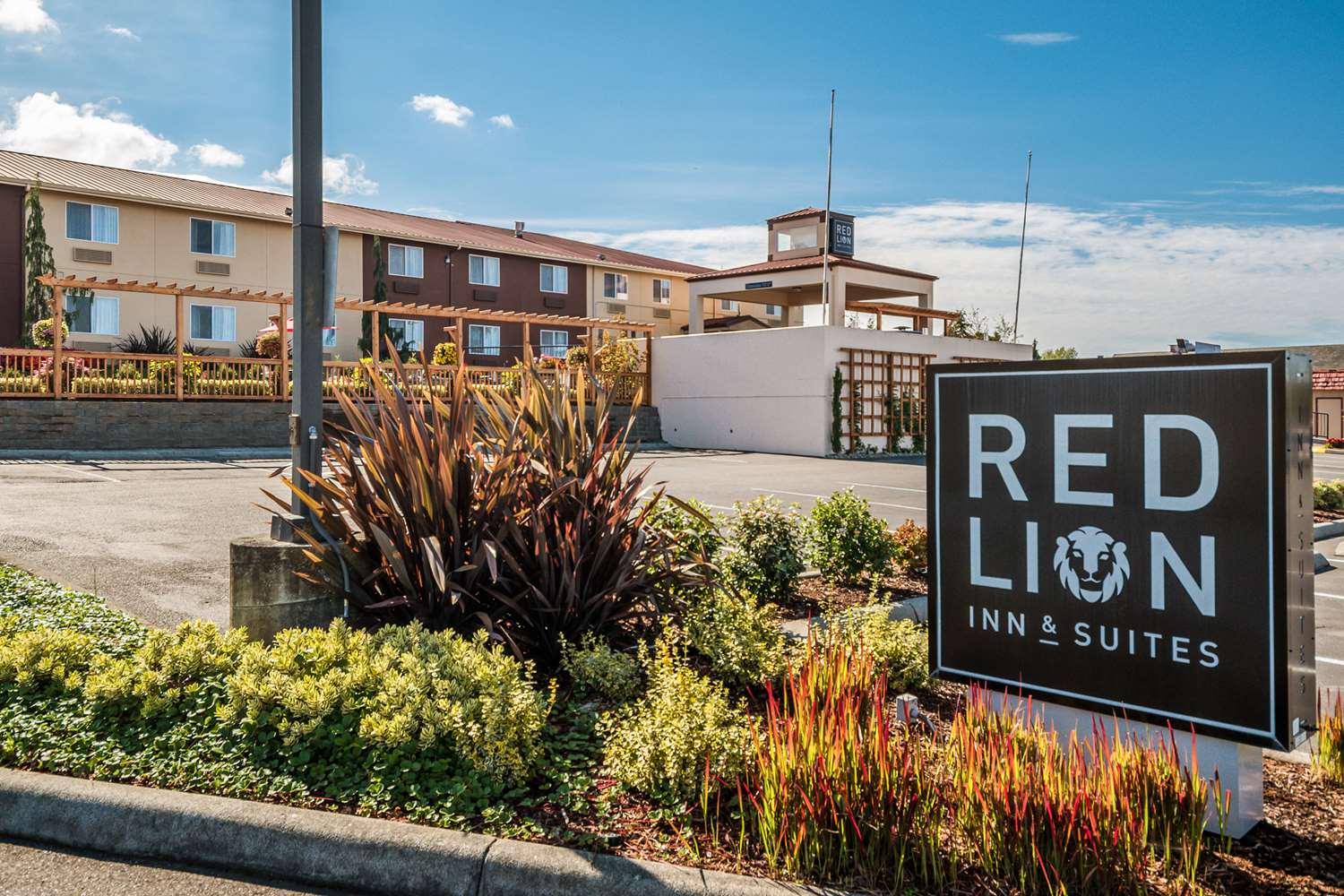 Red Lion Inn & Suites Sequim 1/22