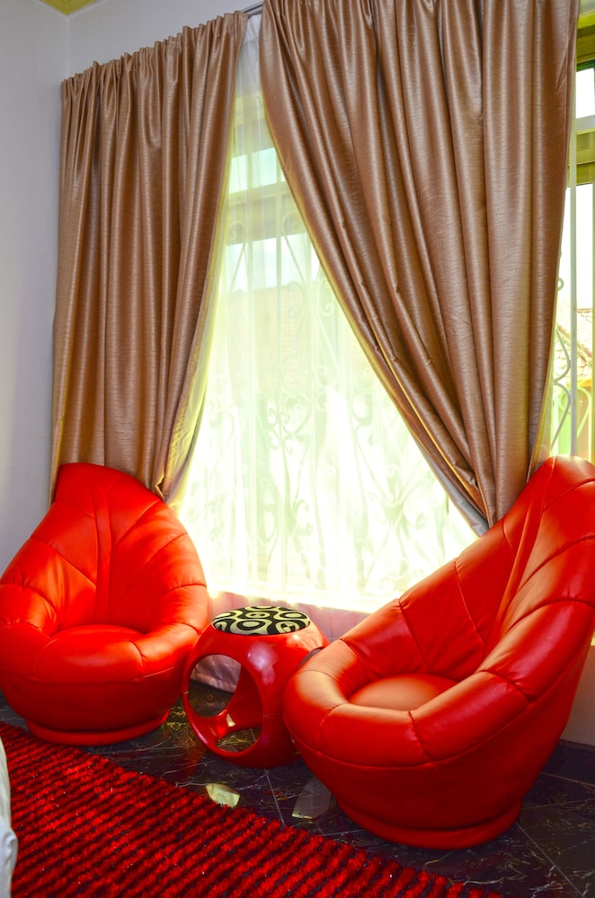 Dianwill Hotel 37/46