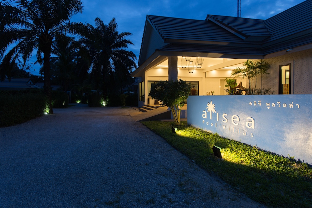 Alisea Pool Villas 61/65