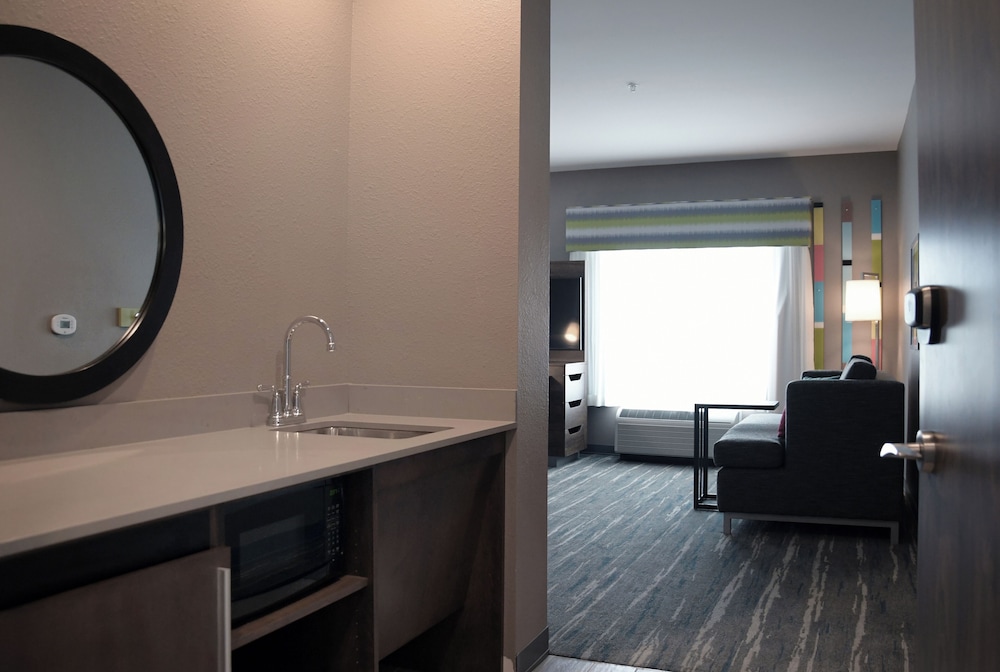 Hampton Inn Glendale Milwaukee, WI 42/42