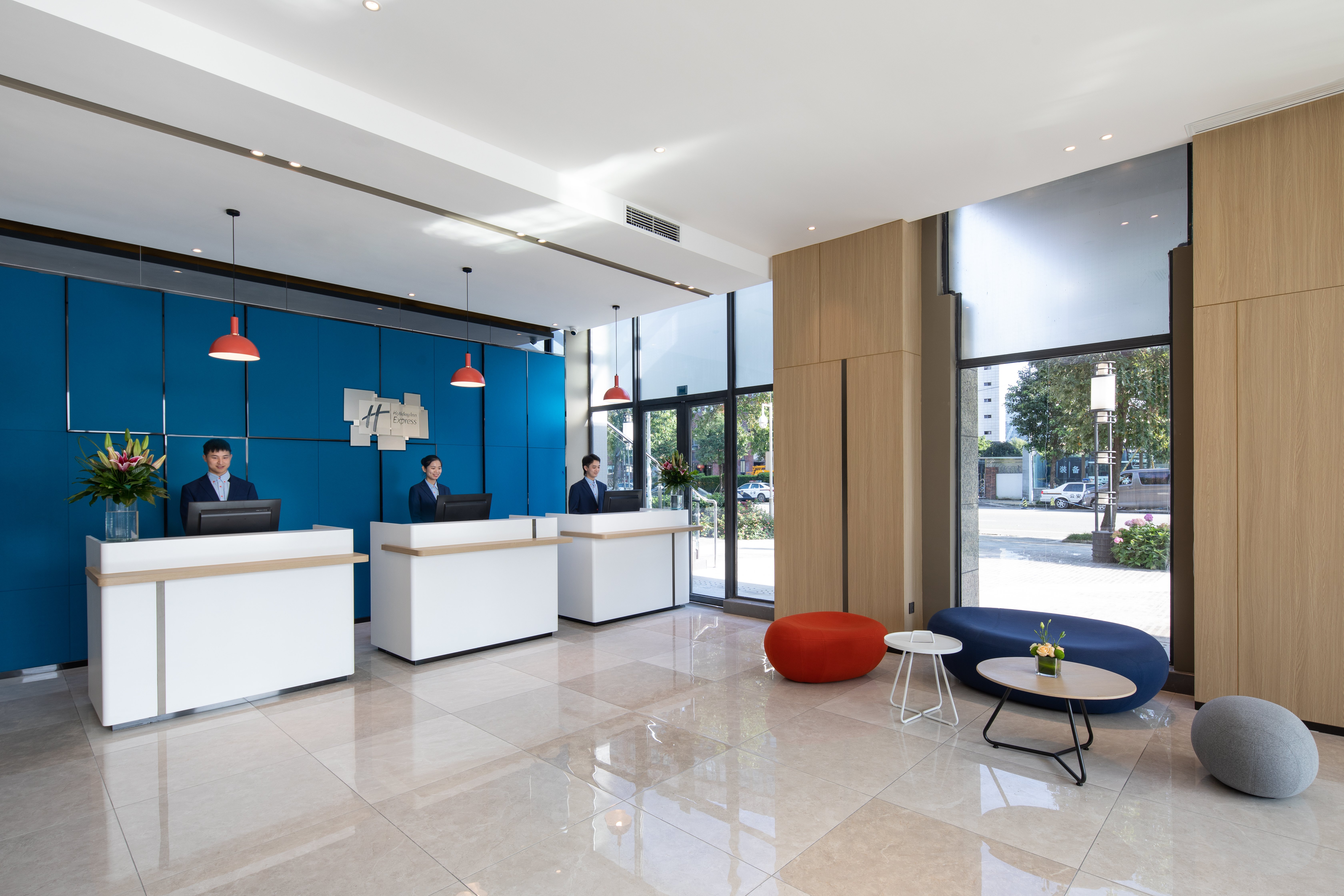 Holiday Inn Express Chengdu Wuhou New City 5/50