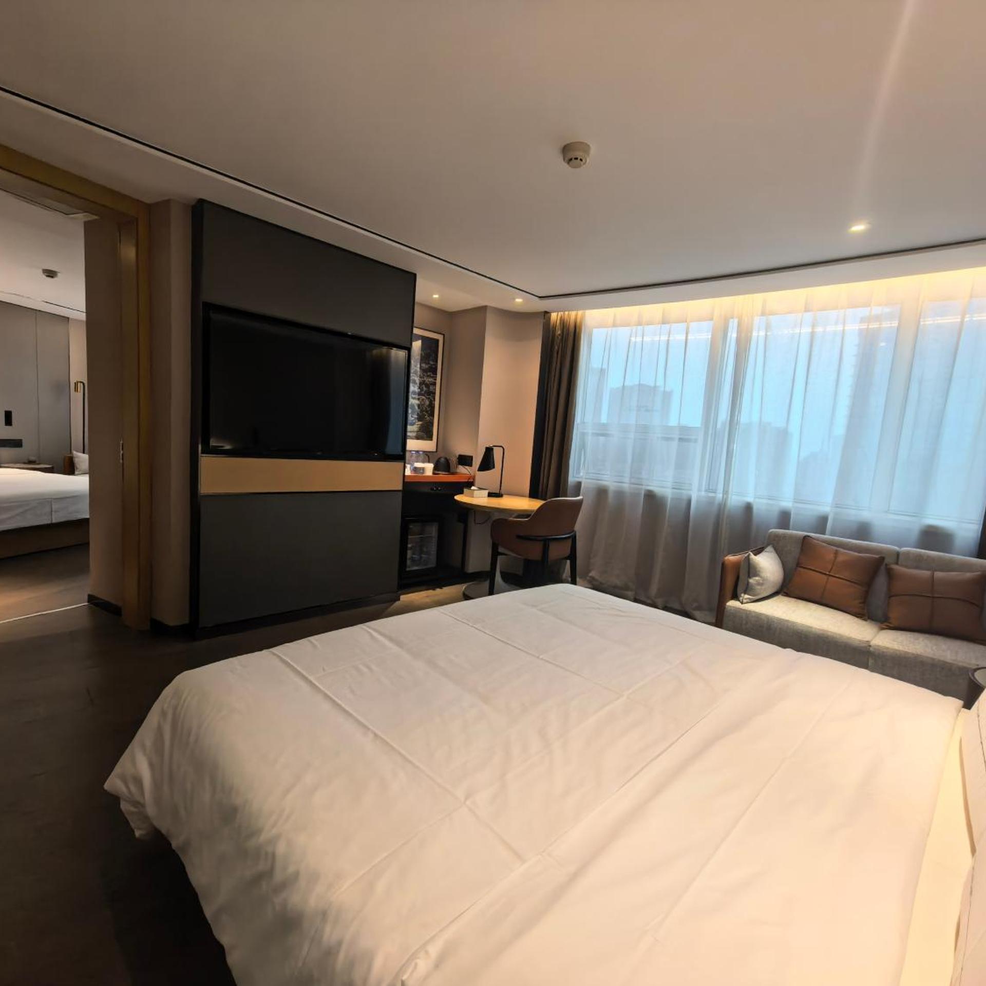 Atour S Hotel Wenshu Yuan Monastery Subway Station Chunxi Road 6/41