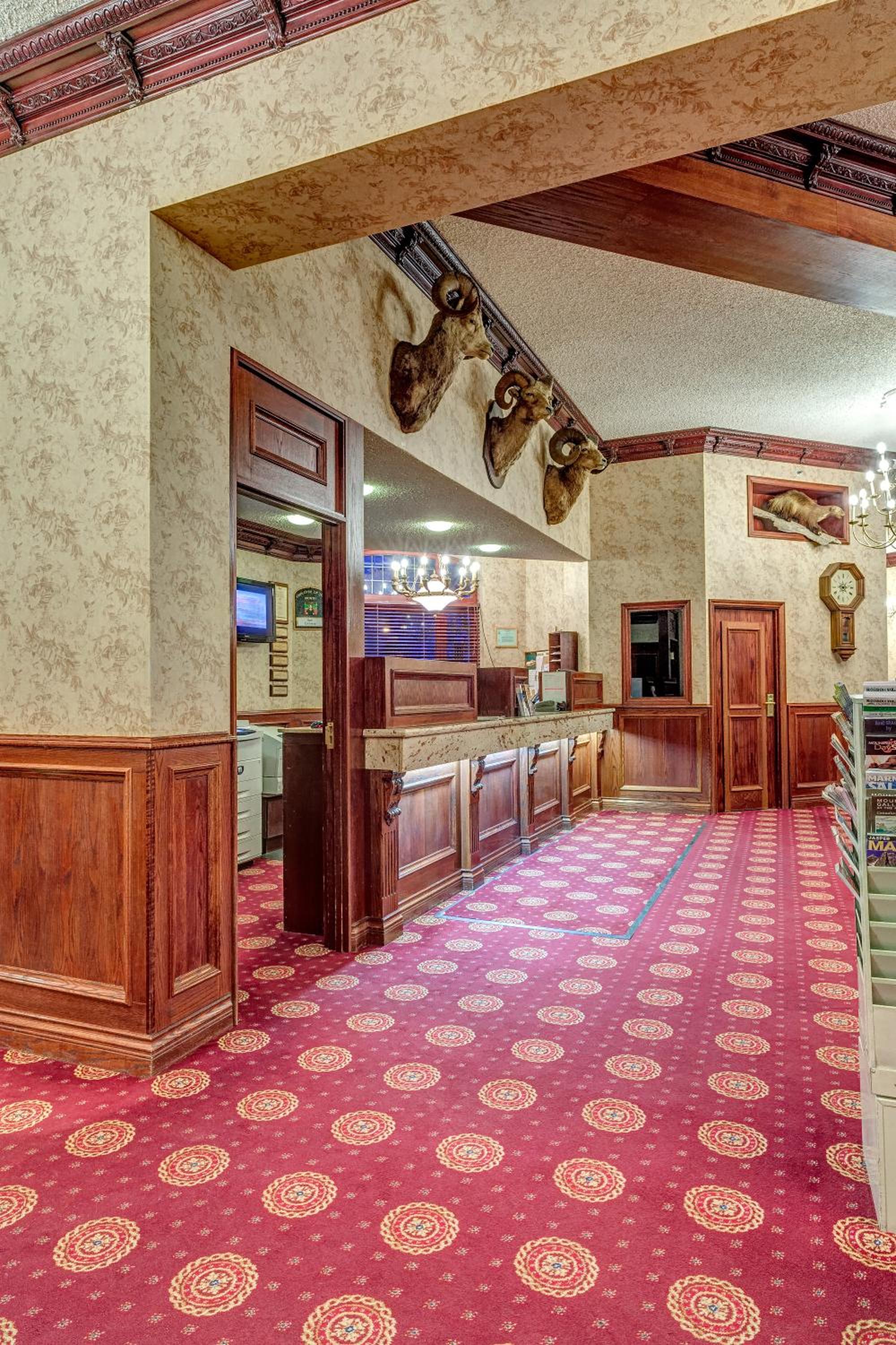 Athabasca Hotel 28/50