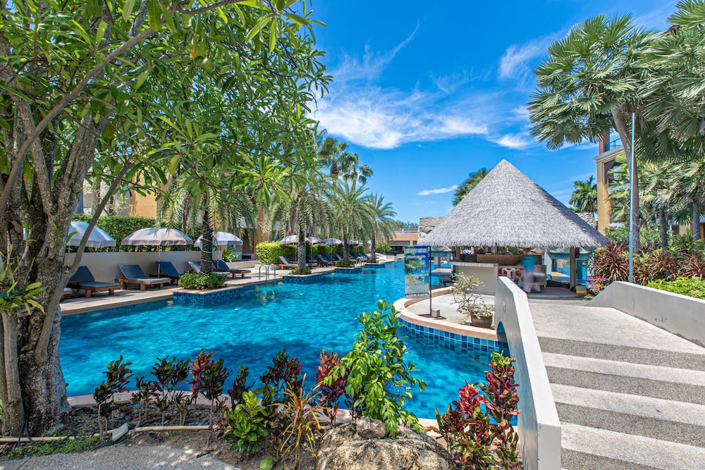 Rawai Palm Beach Resort 9/63