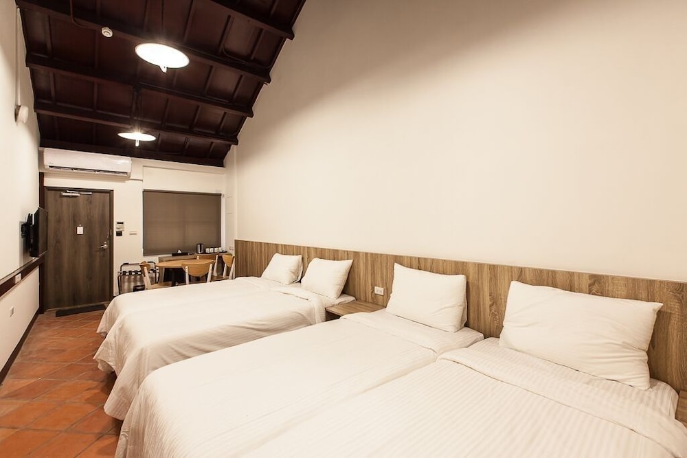 PENGHU BAY RESORT 4/45