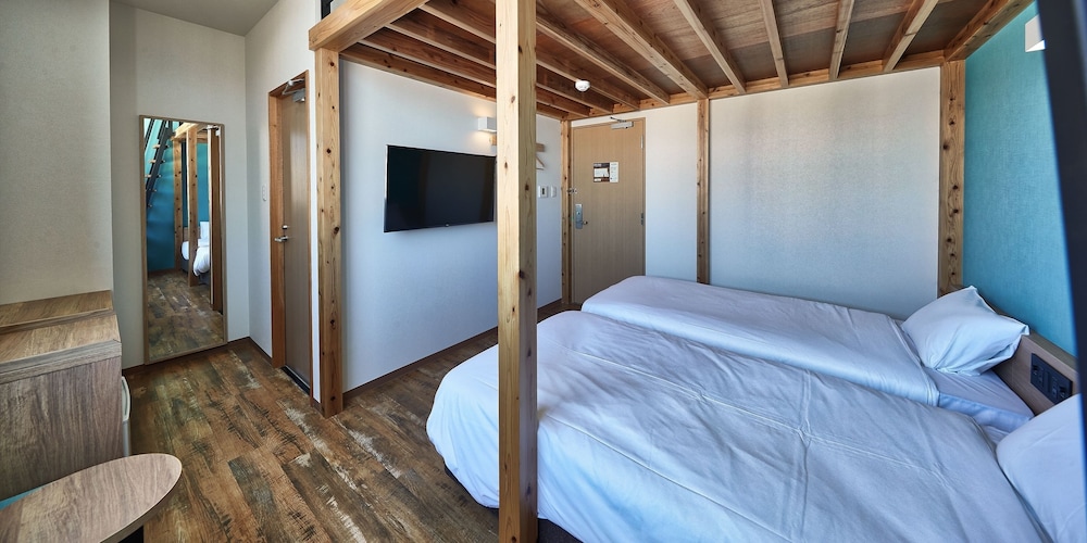 CABIN & HOTEL ReTIME 12/50