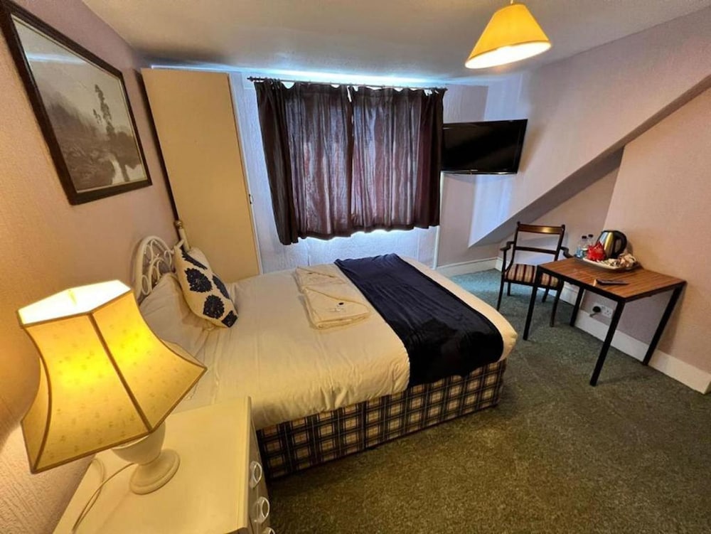 OYO Belvedere Guest House, Great Yarmouth 15/23