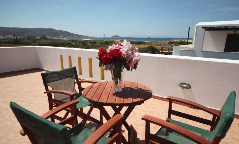 Plaka Hotel II 36/46