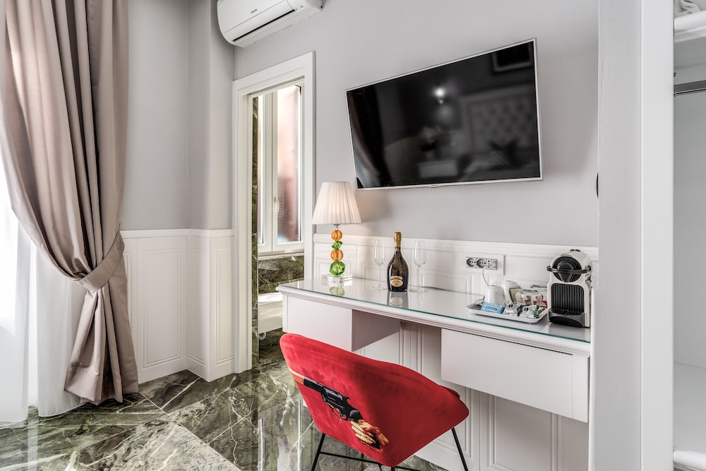 Rome 55 Piazza Di Spagna Luxury Rooms 50/50