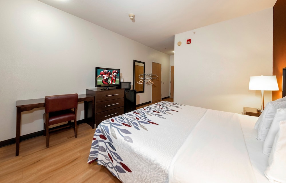 Red Roof Inn St Robert - Ft Leonard Wood 7/54