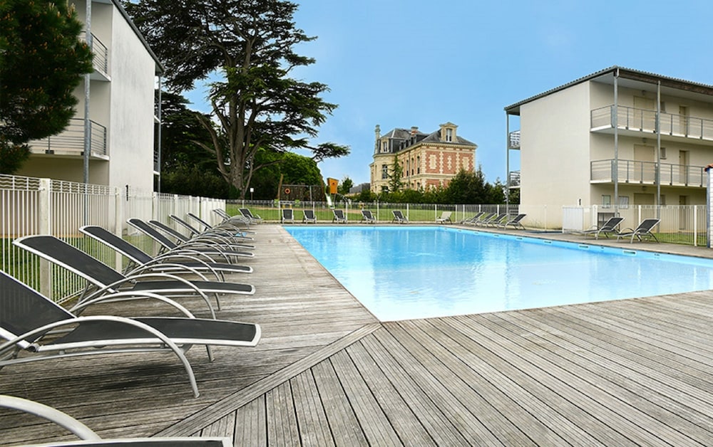 Residence Le Domaine du Chateau 24/30