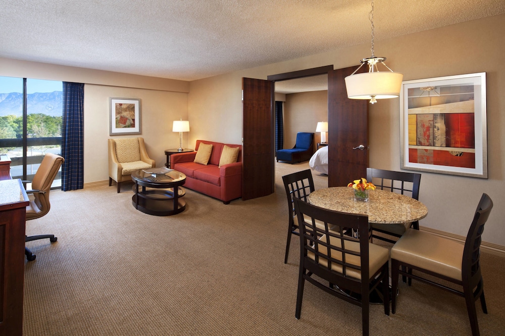 Sheraton Uptown Albuquerque 23/44