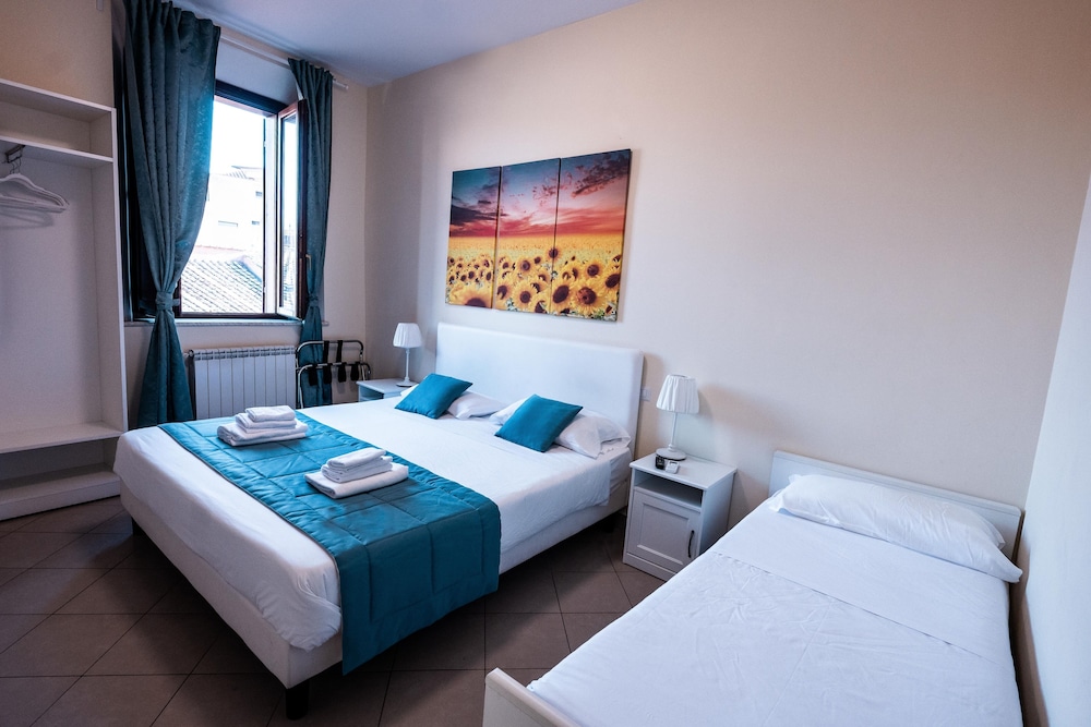 Minerva Monks Inn 25/64
