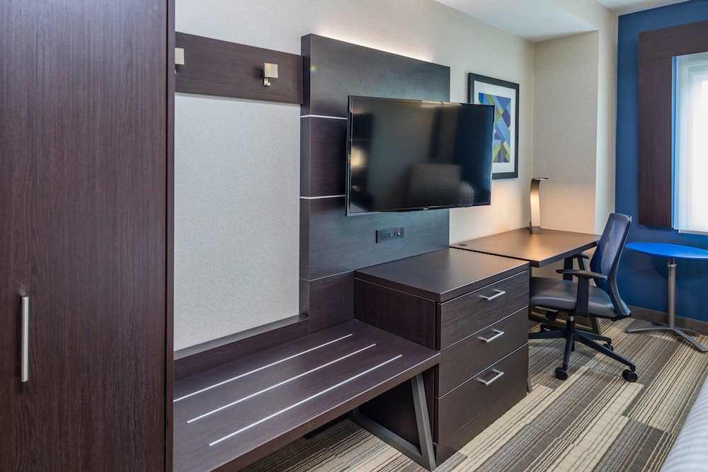 HOLIDAY INN EXPRESS SUNNYVALE - SILICON VALLEY 55/78