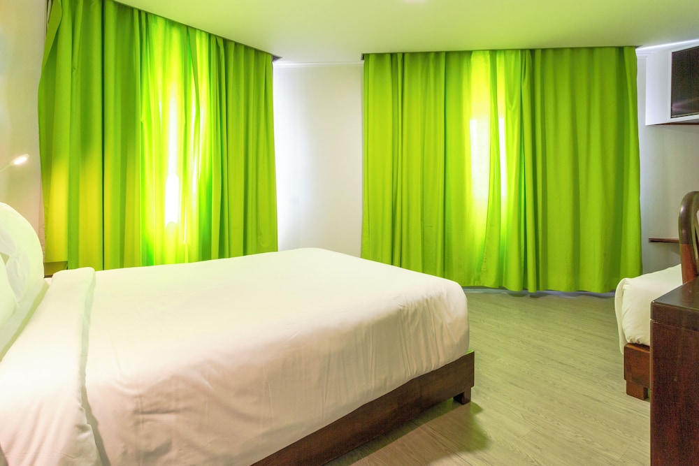 غرفة كومفورت ثلاثية بسرير مزدوج وسرير فردي، Hotel AS Lisboa 6/10