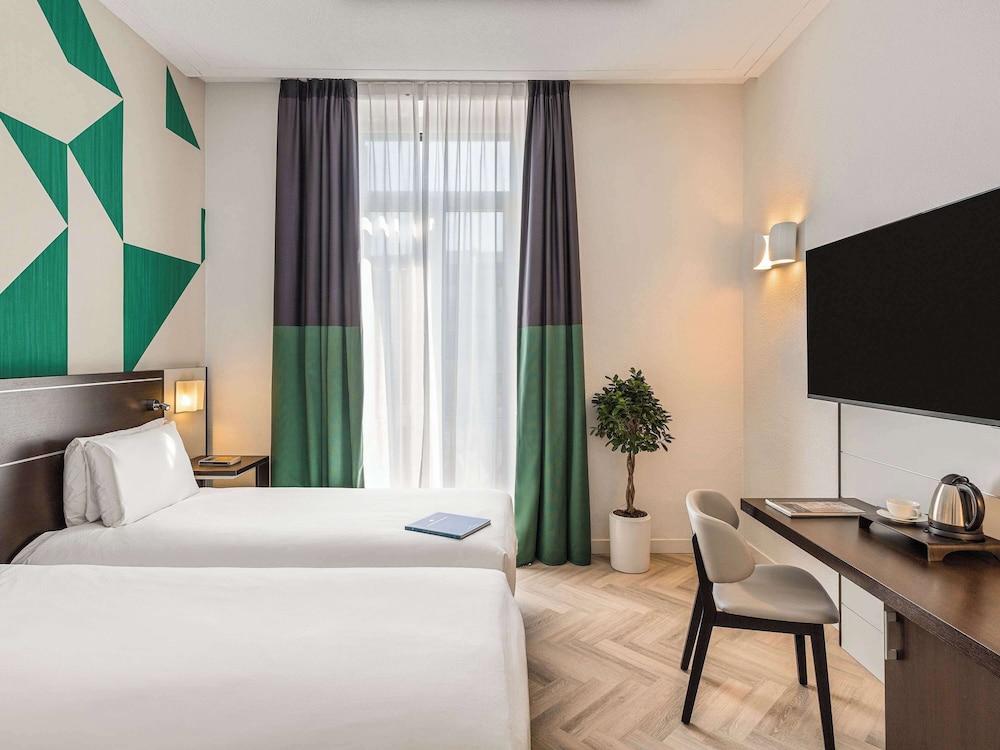 Mercure Napoli Centro Angioino 12/47